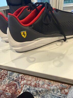 Puma Ferrari Men's Size 14 Shoes